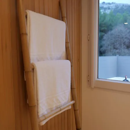 Bed & Breakfast Loveroom De Charme Avec Jacuzzi Et Sauna La Penne-sur-Huveaune